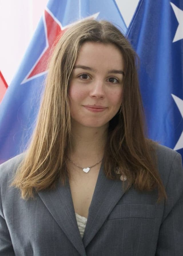 Emma Sole
