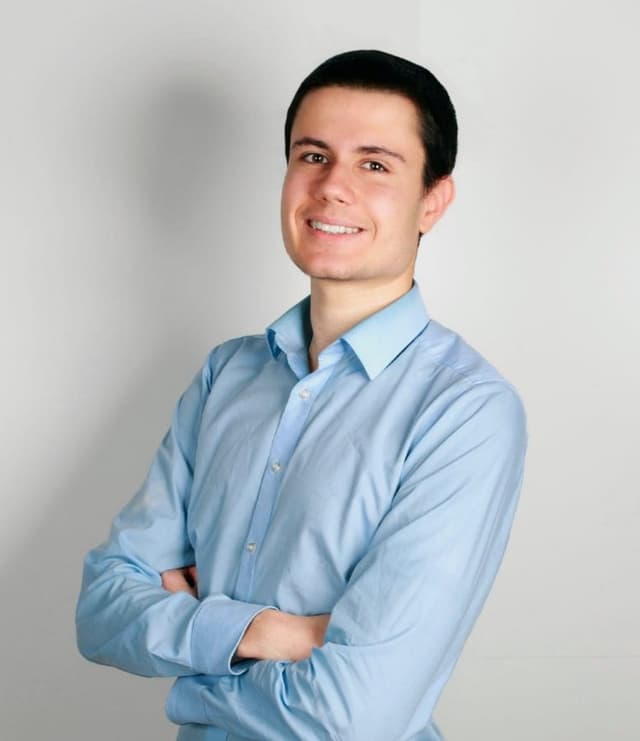 Erik Romera Tiedemann